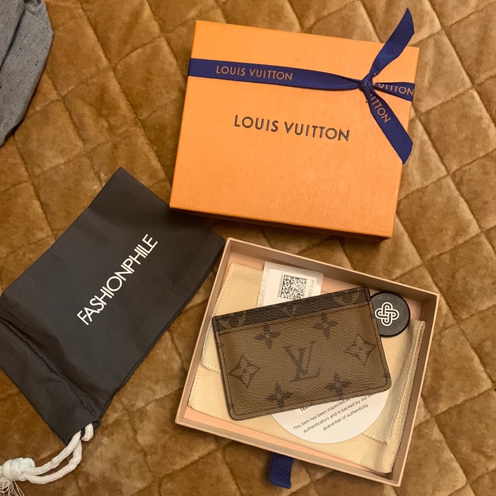 Louis Vuitton card holder